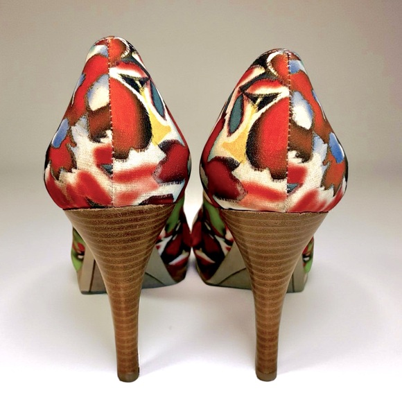 Nine West Floral Peep-Toe Heels - Picture 4 of 7